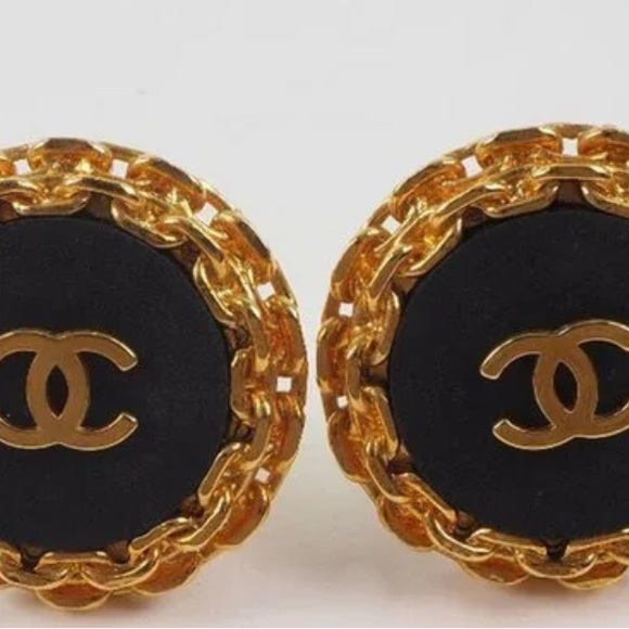 Chanel CC Logo Chain link 90’s Gold and Black Women's Earrings - Picture 2 of 6